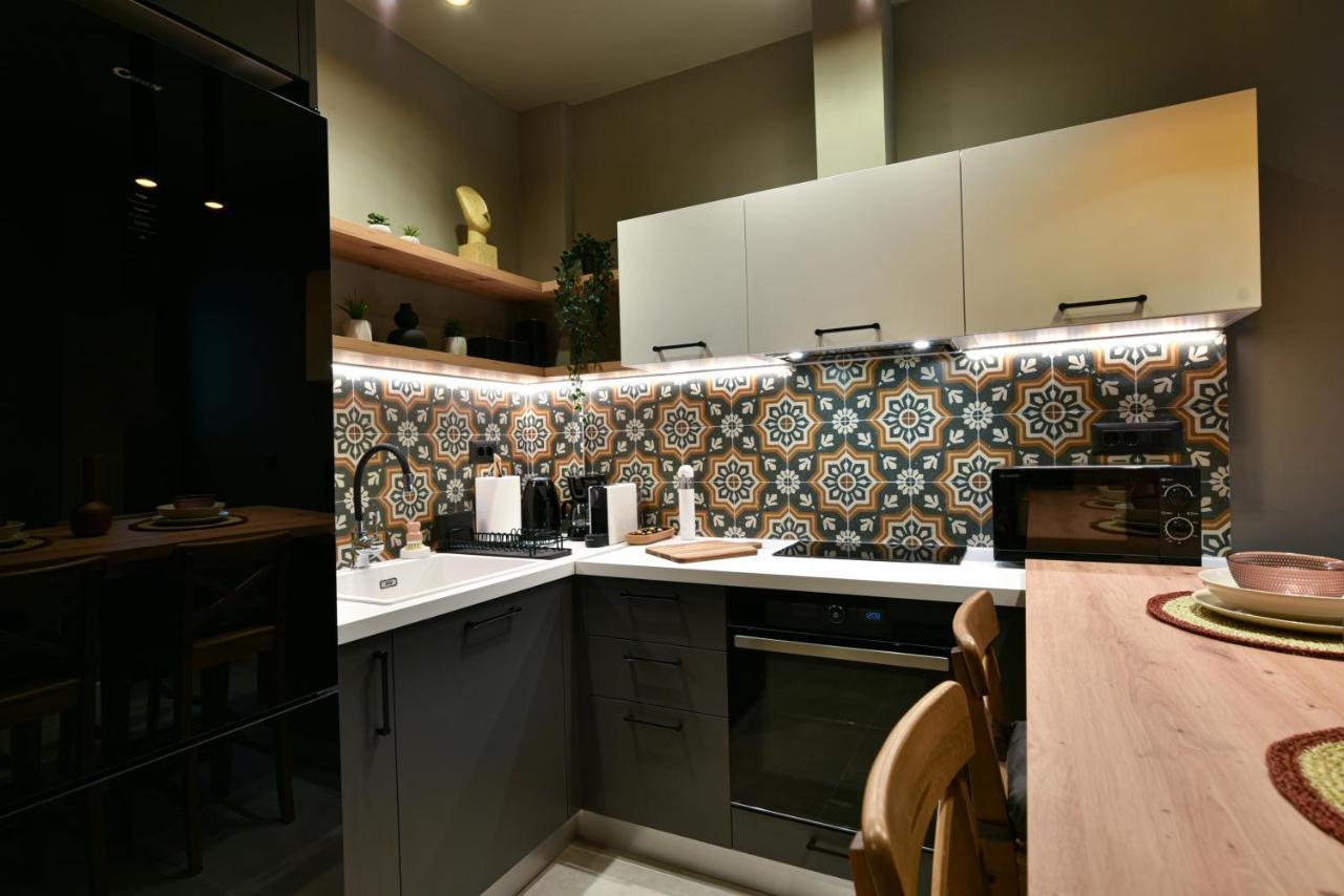 Newvintage Apartment Атина Екстериор снимка
